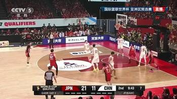 赵睿指的是谁？日本男篮发球轻松得分！赵睿补防不及沮丧拍手！